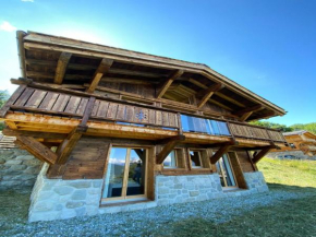 Chalet in Les Masses with garden